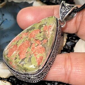 🚨SALE🚨- Crack Unakite Pendant 2”